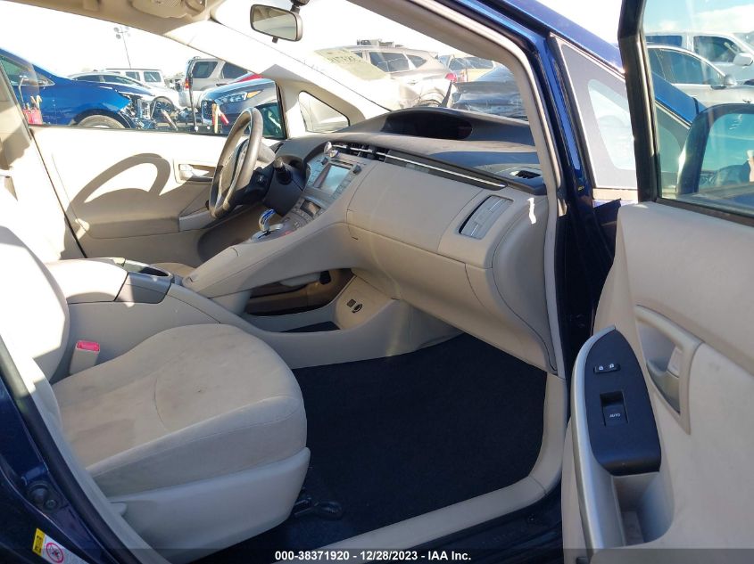 2013 TOYOTA PRIUS TWO - JTDKN3DU5D1733704