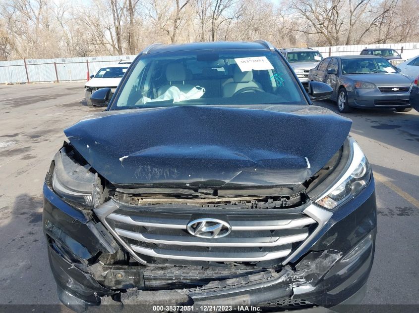 2017 HYUNDAI TUCSON SE - KM8J3CA48HU414710