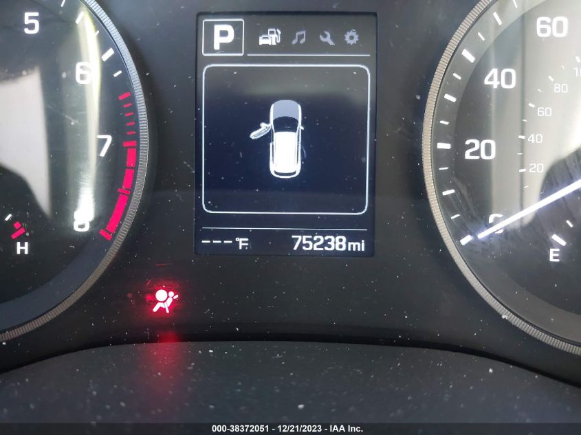 2017 HYUNDAI TUCSON SE - KM8J3CA48HU414710