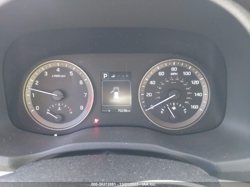 2017 HYUNDAI TUCSON SE - KM8J3CA48HU414710
