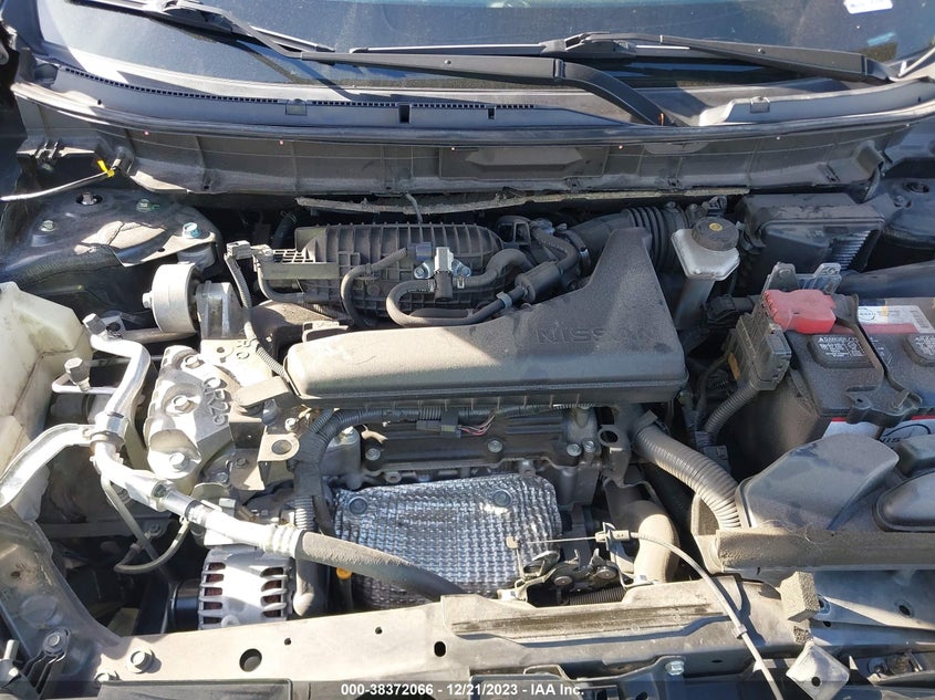 VIN 5N1AT2MT2JC770983 2018 NISSAN ROGUE S/SL