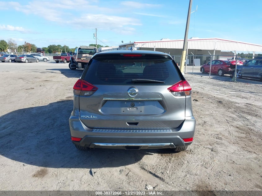 VIN 5N1AT2MT2JC770983 2018 NISSAN ROGUE S/SL