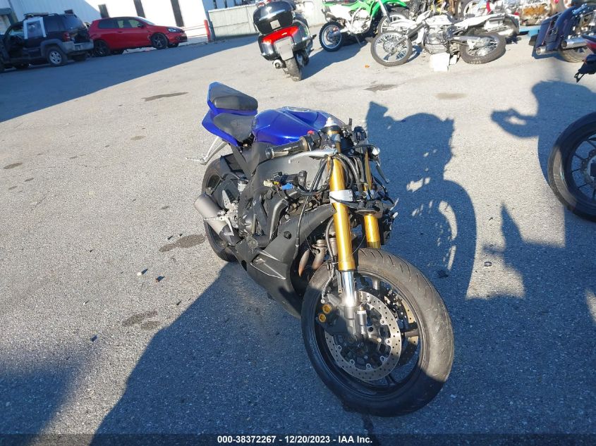 2009 YAMAHA YZFR6 - JYARJ16E69A011813
