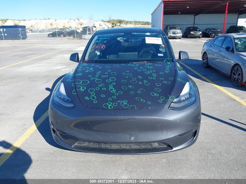 2021 TESLA MODEL Y LONG RANGE DUAL MOTOR ALL-WHEEL DRIVE - 5YJYGDEE2MF254391