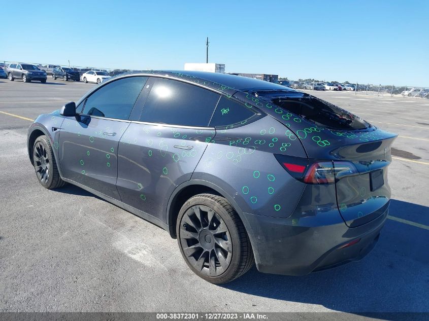 2021 TESLA MODEL Y LONG RANGE DUAL MOTOR ALL-WHEEL DRIVE - 5YJYGDEE2MF254391