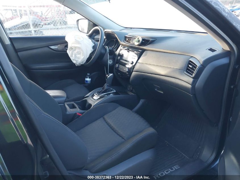 2017 NISSAN ROGUE S/SV - KNMAT2MT2HP561606