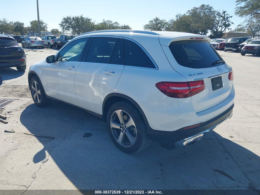 VIN WDC0G4JB0KF593887 2019 MERCEDES-BENZ GLC 300 300