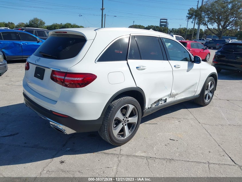 VIN WDC0G4JB0KF593887 2019 MERCEDES-BENZ GLC 300 300