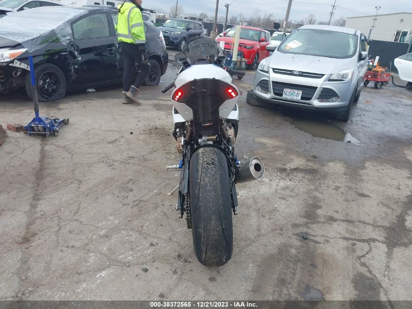 2022 BMW S 1000 RR - WB10E2302N6F67761