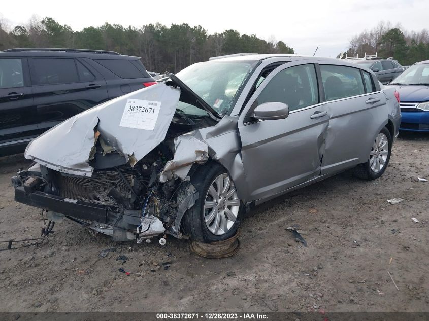 2013 CHRYSLER 200 TOURING - 1C3CCBBB5DN533943