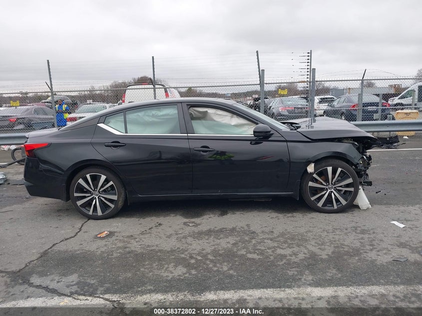VIN 1N4BL4CV9MN369579 2021 NISSAN ALTIMA SR