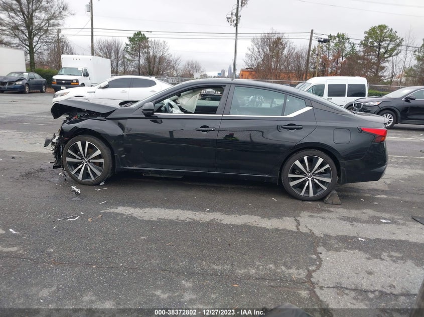 VIN 1N4BL4CV9MN369579 2021 NISSAN ALTIMA SR