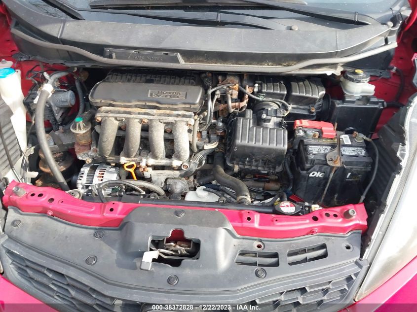 2013 HONDA FIT SPORT - JHMGE8H54DC000679