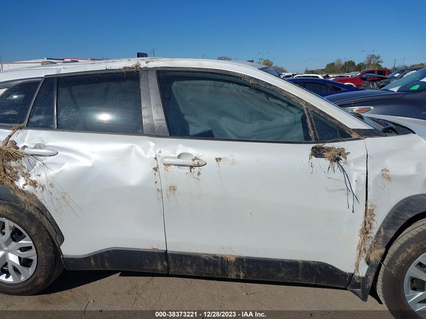VIN 7MUAAAAG0PV050574 2023 TOYOTA COROLLA CROSS L