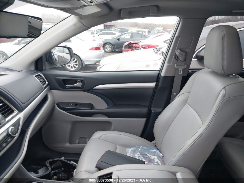 2019 TOYOTA HIGHLANDER XLE - 5TDJZRFH7KS567981
