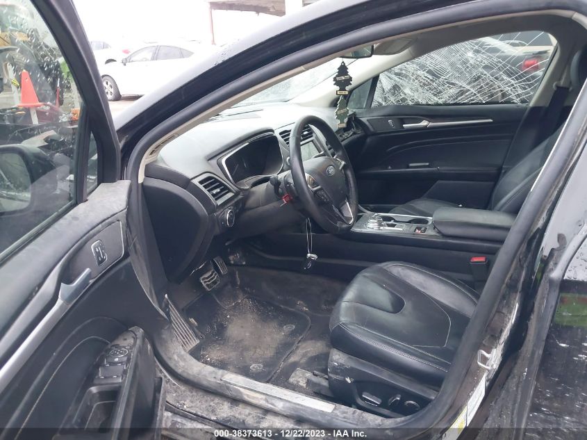 2018 FORD FUSION TITANIUM/PLATINUM - 3FA6P0D94JR124133