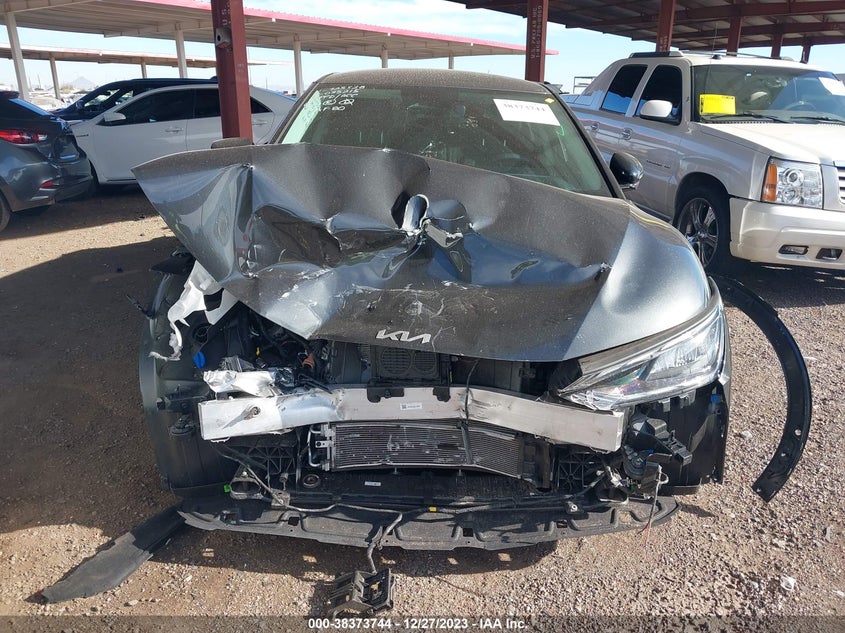 VIN KNDC3DLC2N5035215 2022 KIA EV6 LIGHT/WIND/GT LINE