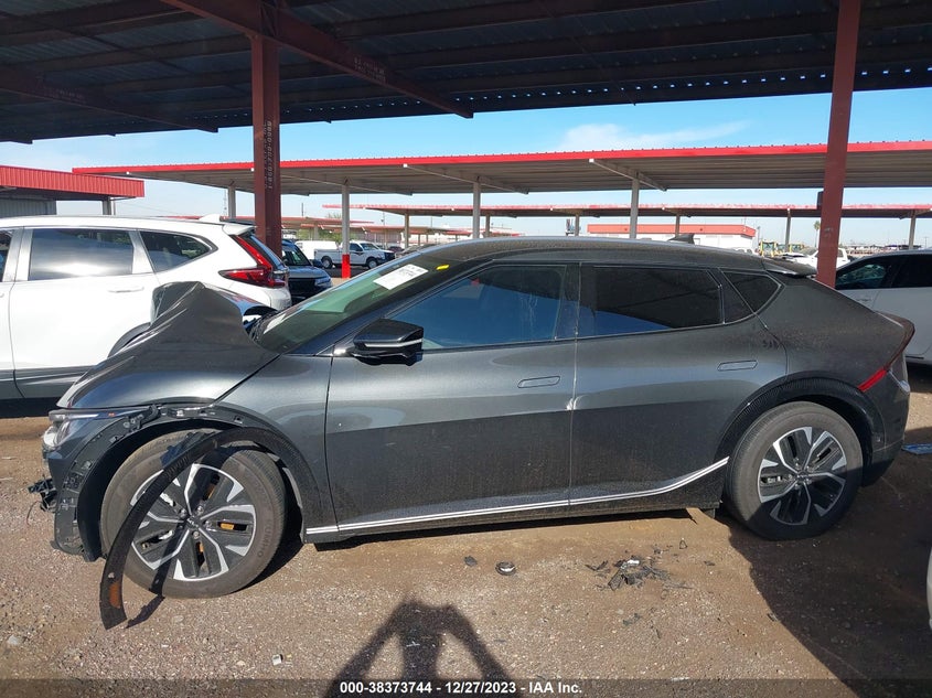 VIN KNDC3DLC2N5035215 2022 KIA EV6 LIGHT/WIND/GT LINE