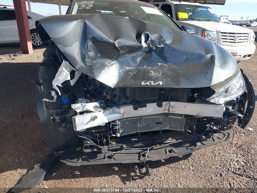 VIN KNDC3DLC2N5035215 2022 KIA EV6 LIGHT/WIND/GT LINE