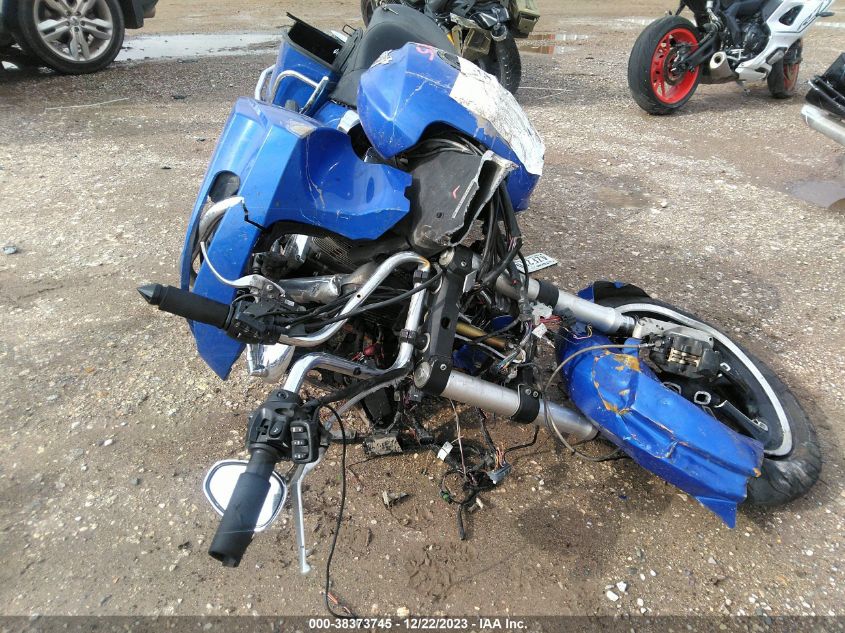 2013 VICTORY MOTORCYCLES CROSS COUNTRY TOUR - 5VPTW36N9D3026439