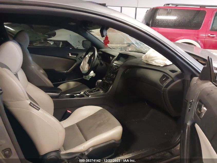 2015 HYUNDAI GENESIS 3.8 BASE - KMHHT6KJ0FU128934