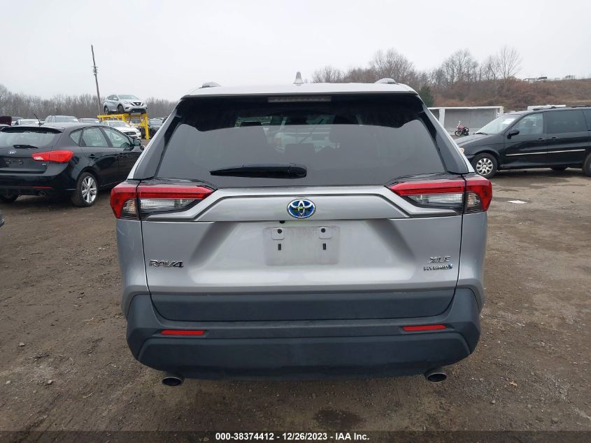 2022 TOYOTA RAV4 XLE - 4T3RWRFV3NU050956