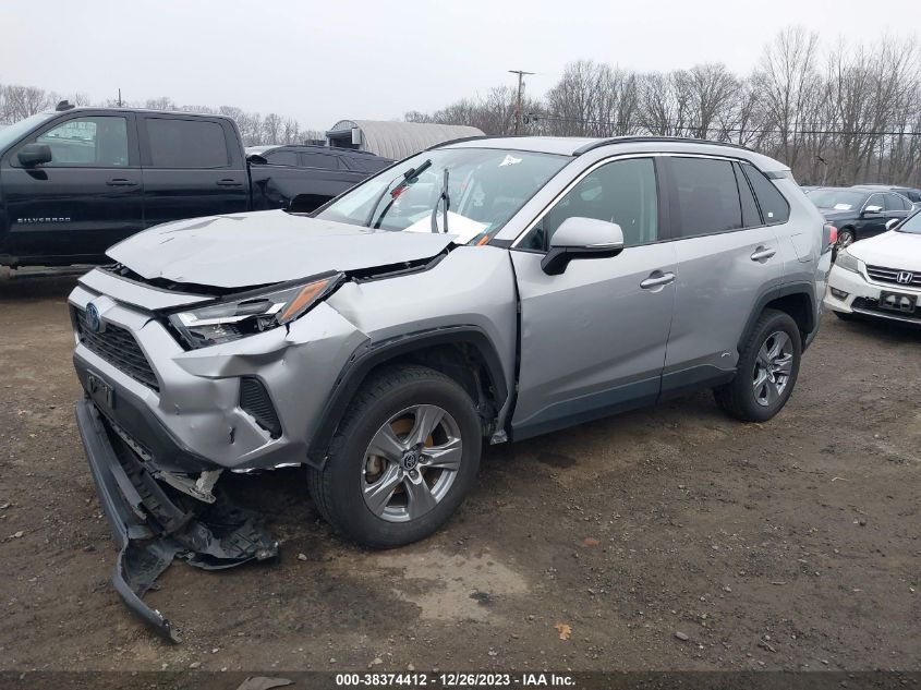 2022 TOYOTA RAV4 XLE - 4T3RWRFV3NU050956