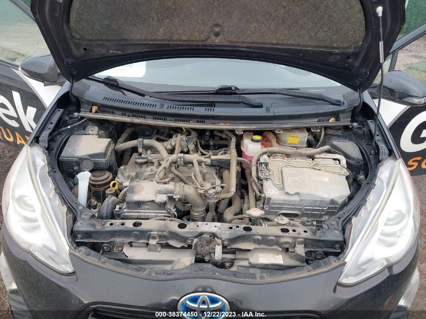 2016 TOYOTA PRIUS C TWO - JTDKDTB36G1125143
