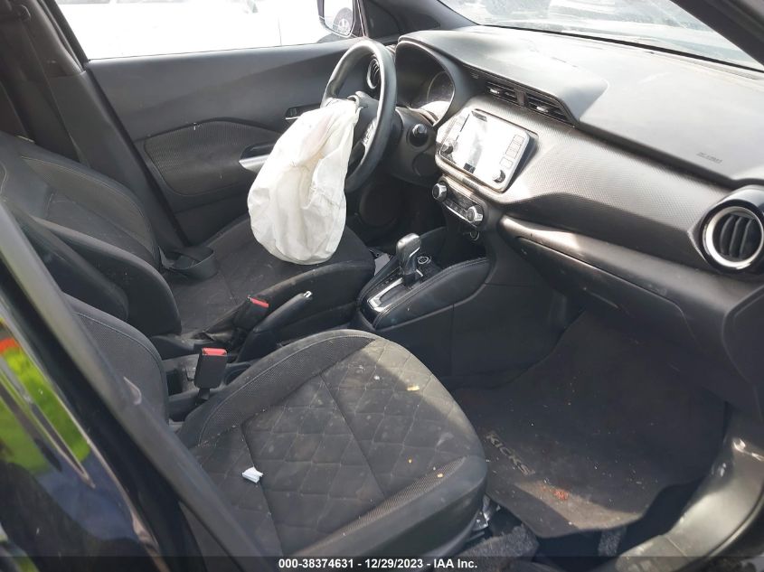 2018 NISSAN KICKS SV - 3N1CP5CU5JL521002