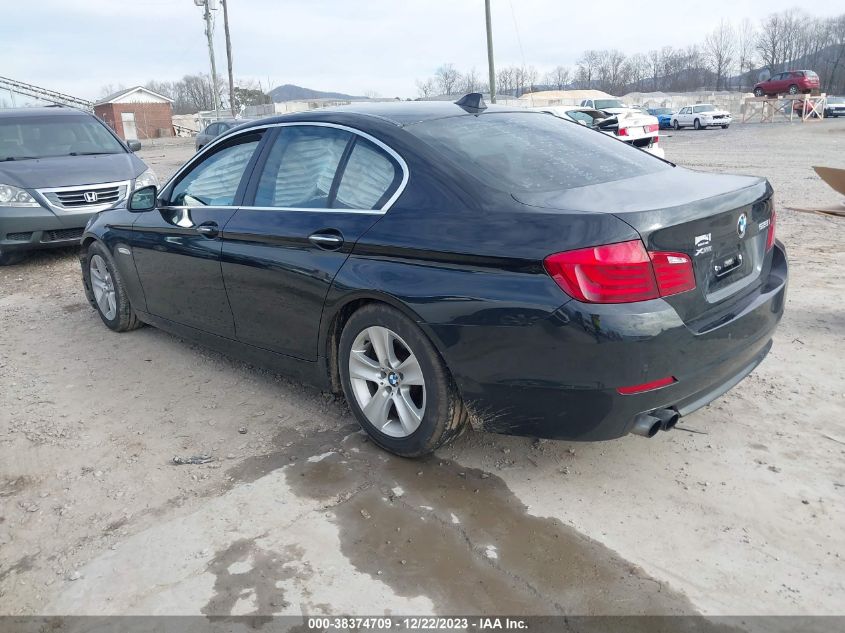 2013 BMW 528I XDRIVE - WBAXH5C58DD109510