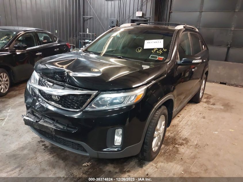 2015 KIA SORENTO LX - 5XYKTCA68FG606752