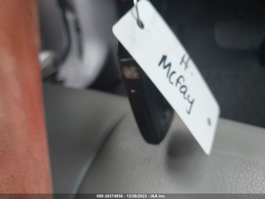 2019 TOYOTA CAMRY L/LE/XLE/SE/XSE - 4T1B11HK5KU813584