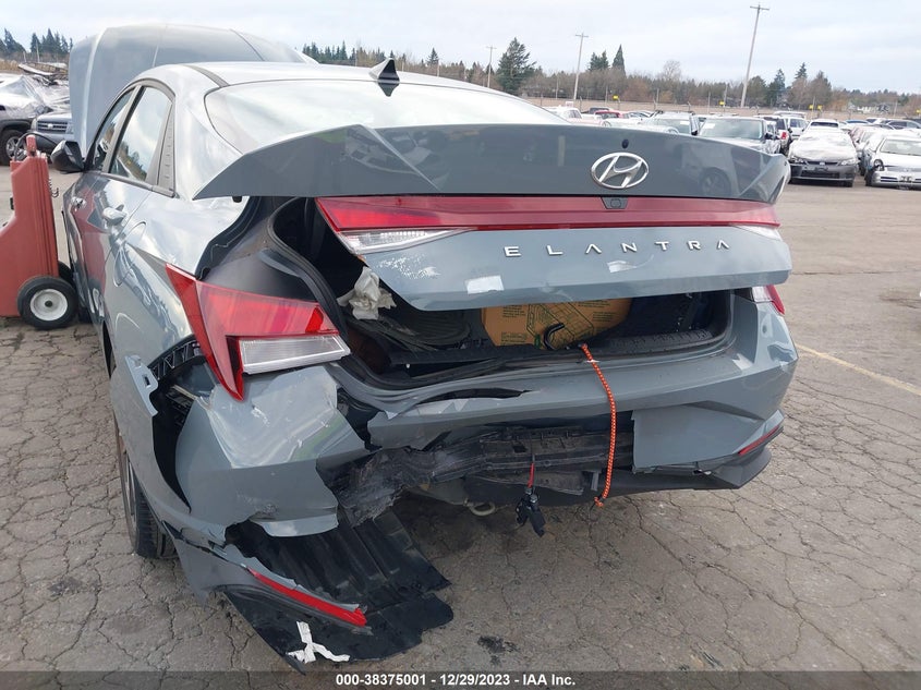 VIN KMHLS4AG7PU386862 2023 HYUNDAI ELANTRA SEL