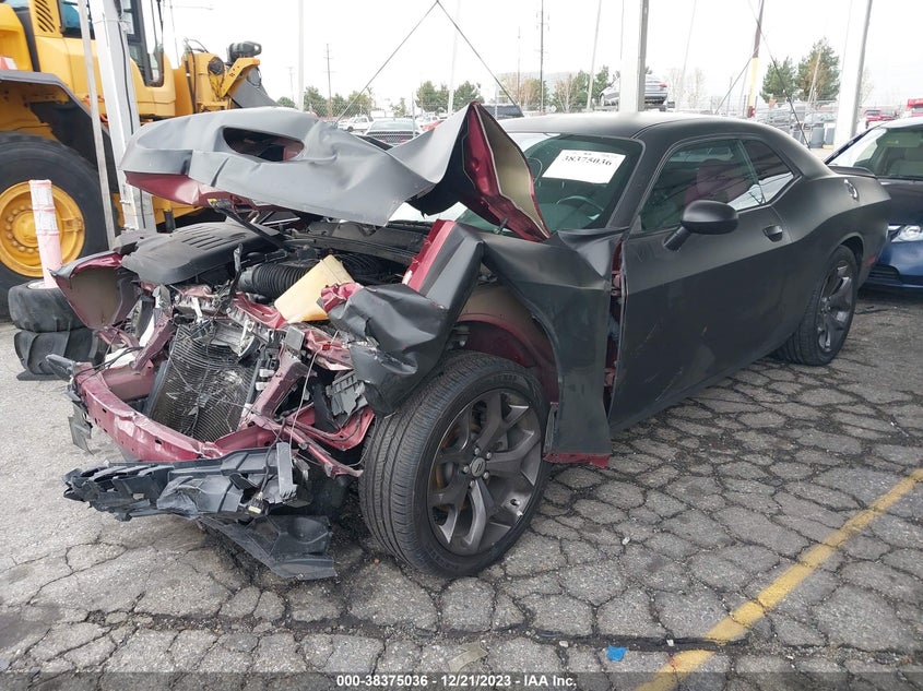 VIN 2C3CDZJG7KH747373 2019 DODGE CHALLENGER GT