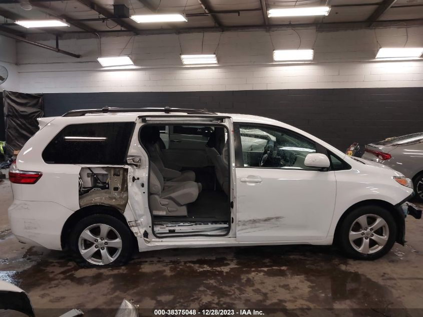 5TDKK3DC3GS722272 2016 TOYOTA SIENNA, photo no. 14