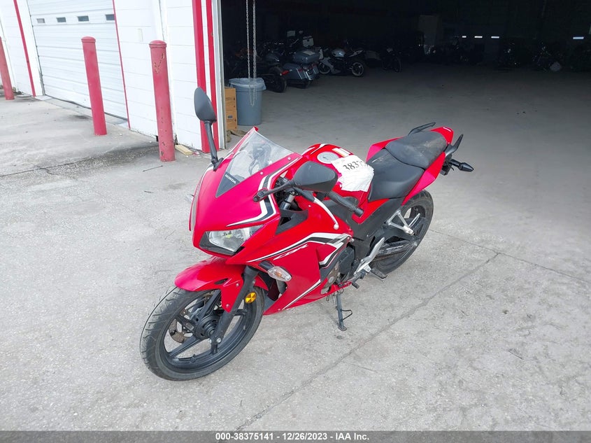 VIN MLHNC510XM5700641 2021 HONDA CBR300 R