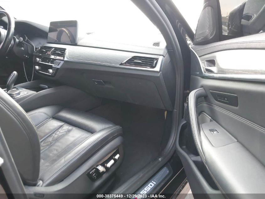 2021 BMW M550I XDRIVE WBA13BK03MCG19958