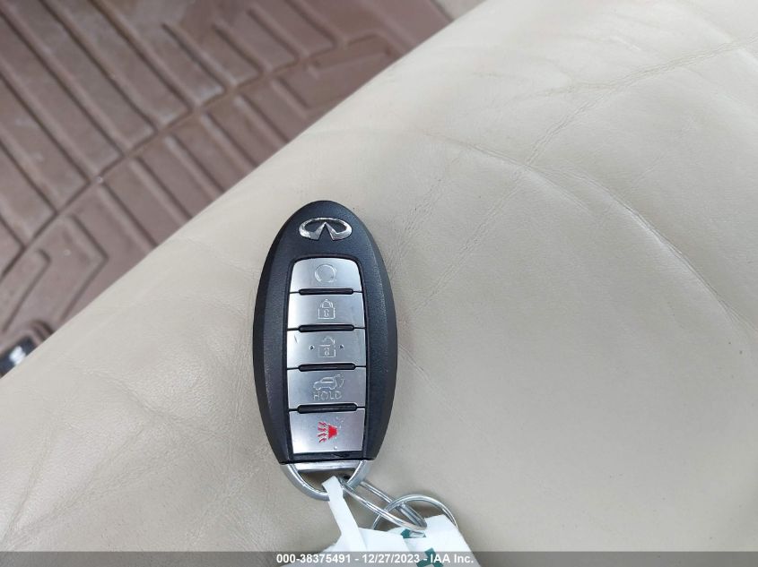 2015 INFINITI QX80 - JN8AZ2NE7F9080397