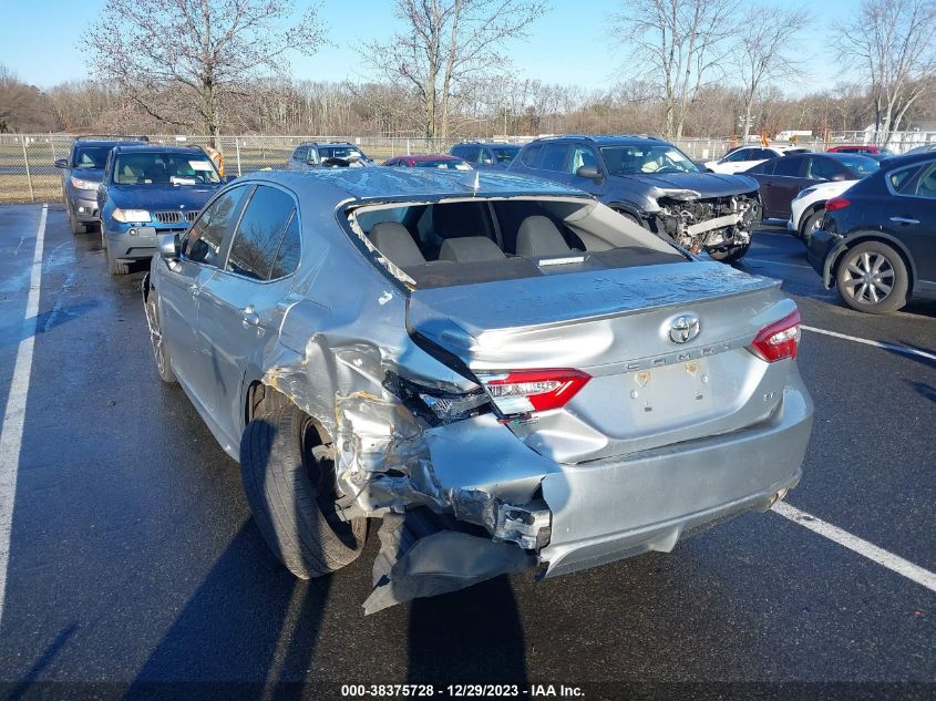 2019 TOYOTA CAMRY SE - 4T1B11HKXKU802810
