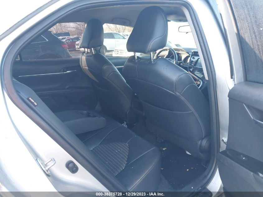 2019 TOYOTA CAMRY SE - 4T1B11HKXKU802810