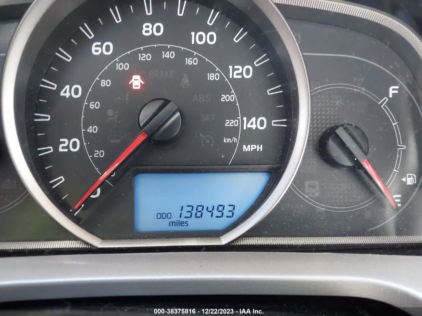 2015 TOYOTA RAV4 XLE - 2T3WFREV3FW158662