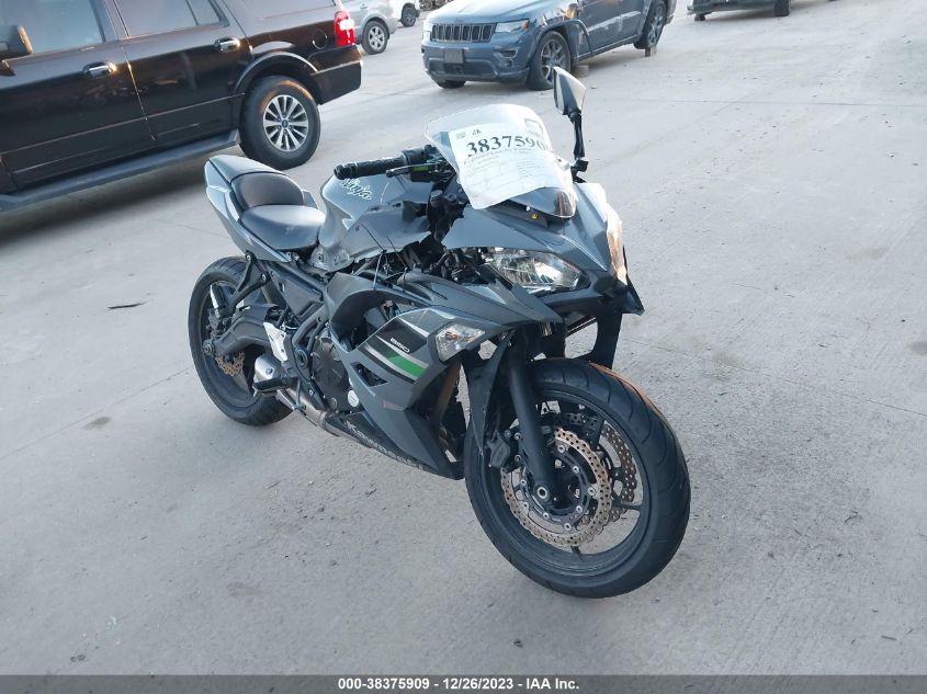 2018 KAWASAKI EX650 F - JKAEXEK15JDA26394