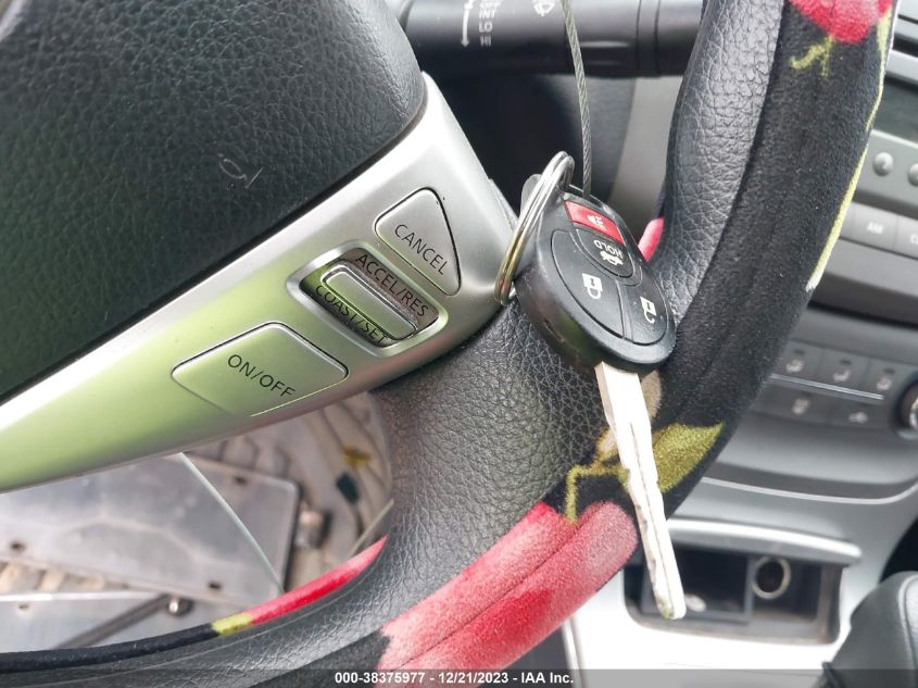 2013 NISSAN SENTRA SR - 3N1AB7AP4DL613219
