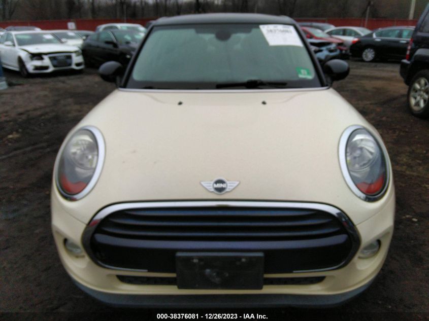 2016 MINI HARDTOP COOPER - WMWXU1C51G2D11967