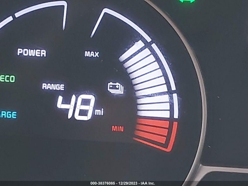2017 KIA SOUL EV + KNDJX3AE0H7019131