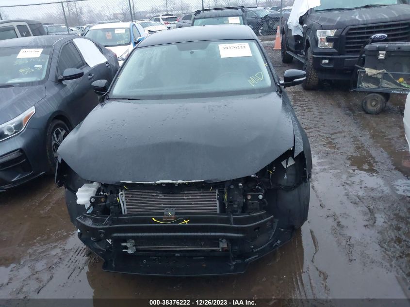 2018 VOLKSWAGEN JETTA 1.4T S - 3VW2B7AJ1JM238213