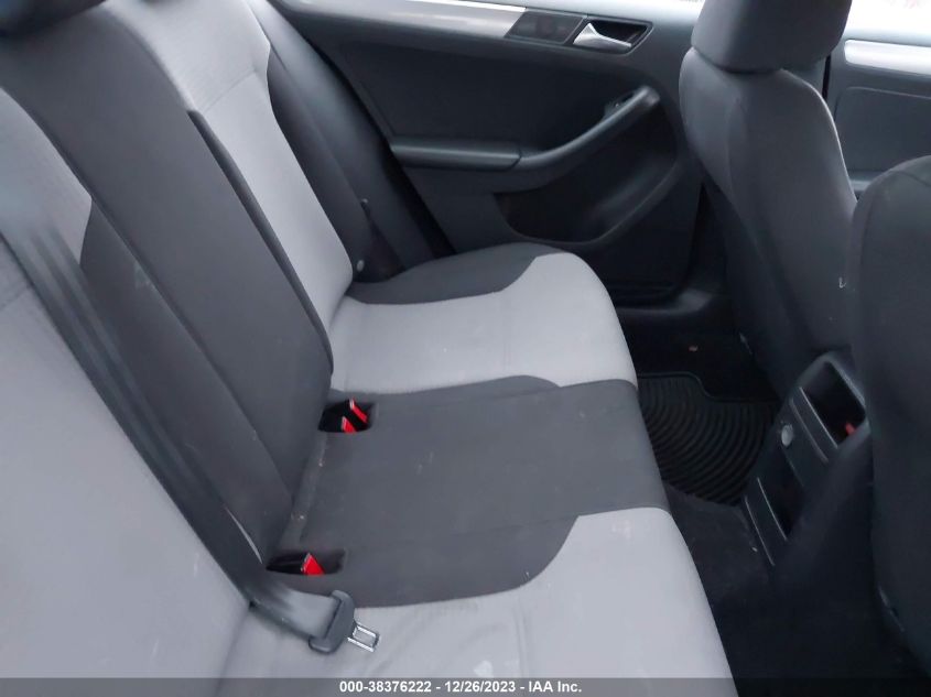2018 VOLKSWAGEN JETTA 1.4T S - 3VW2B7AJ1JM238213