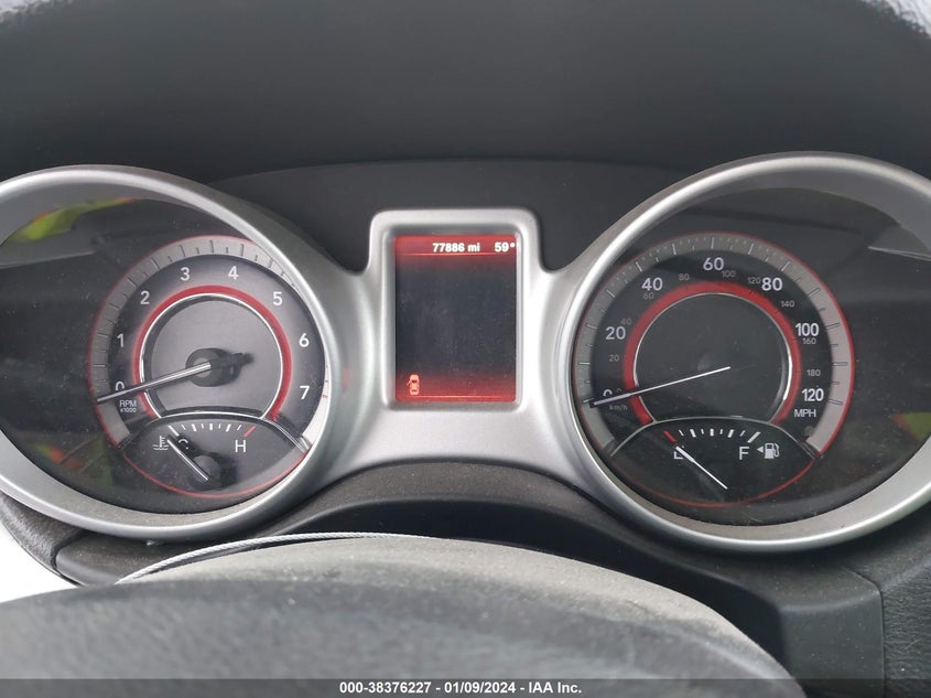 VIN 3C4PDCBB4KT810837 2019 DODGE JOURNEY SE