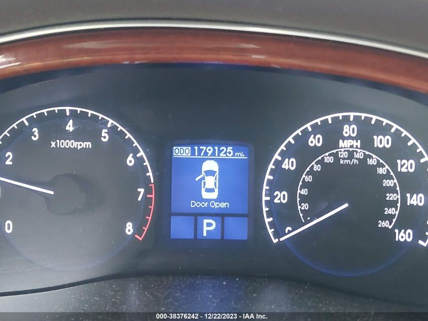 2013 HYUNDAI GENESIS 3.8L - KMHGC4DD5DU245476