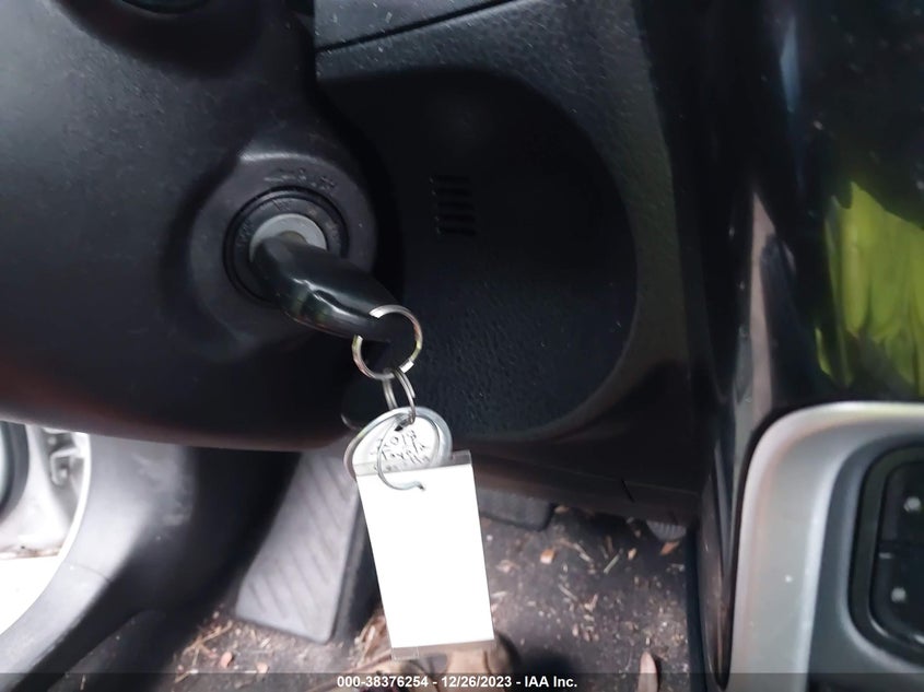 VIN 2T1BURHE1JC079705 2018 TOYOTA COROLLA L/LE/XLE/SE/XSE